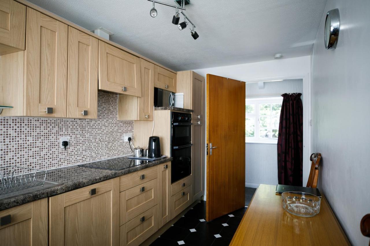 Mews Flat Apartment Tenby Exterior photo